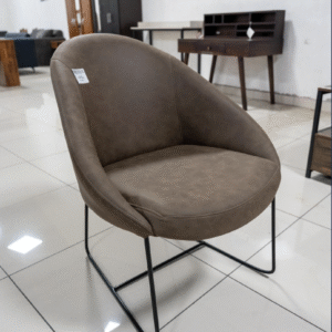 Silla Curva en Microcuero